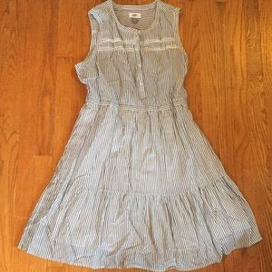 Old navy grey and white stripe dress